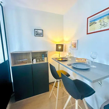 13 Min - Parking - Menage & Linge Inclus شقة *