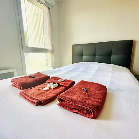 13 Min - Parking - Menage & Linge Inclus *