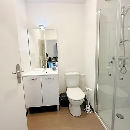 Apartment 13 Min - Parking - Menage & Linge Inclus *