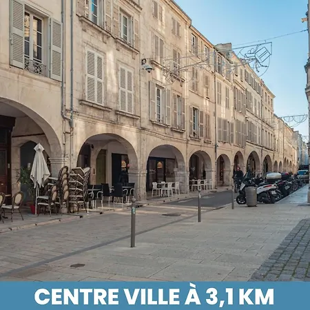 Апартаменты 13 Min - Parking - Menage & Linge Inclus Ла-Рошель