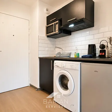 13 Min - Parking - Menage & Linge Inclus Апартаменты
