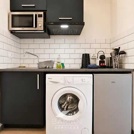 13 Min - Parking - Menage & Linge Inclus Апартаменты