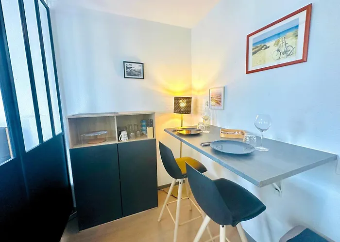 13 Min - Parking - Menage & Linge Inclus 公寓 *